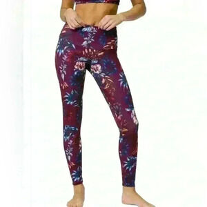 Onzie High-Rise Majestic Floral Leggings Size XS